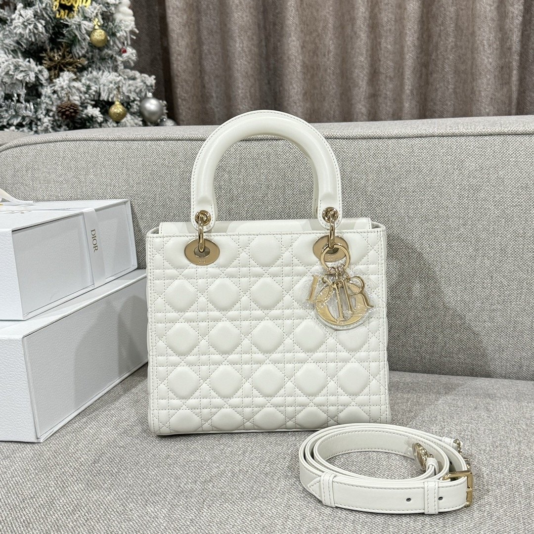 1000057705.jpg Lady Dior 24 Sheepskin Beige - Image 1