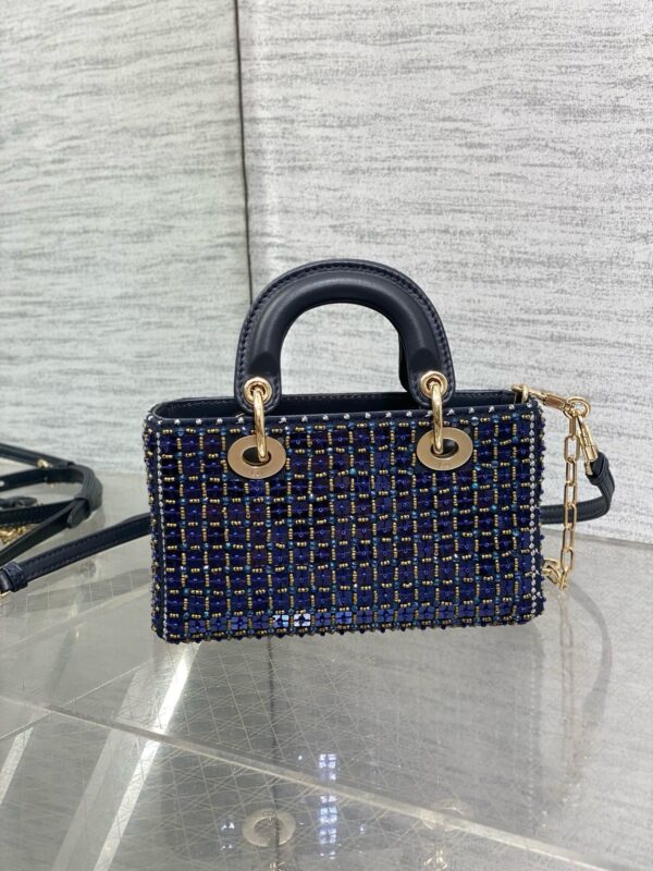 Dior d-joy premium bag 2024