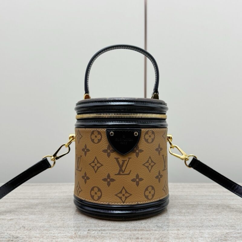 Monogram Reverse Louis Vuitton authentic quality replica 2025 Lv