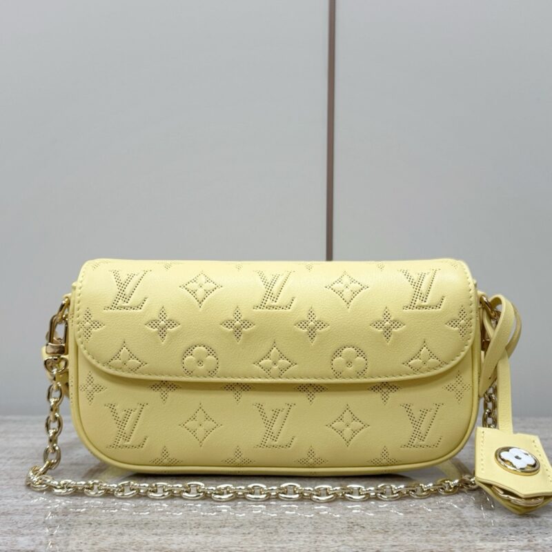 Lvy Louis Vuitton authentic quality 2025