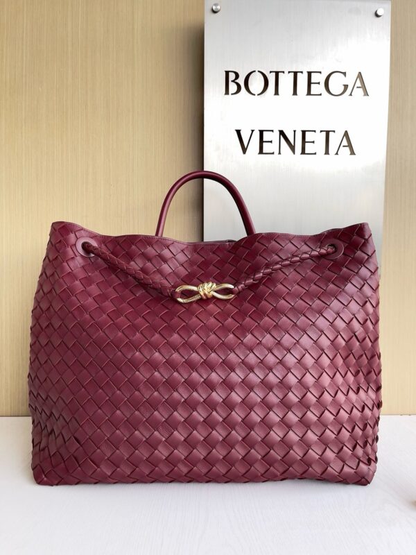 Bottega Veneta  -Bottega bag authentic quality 2025