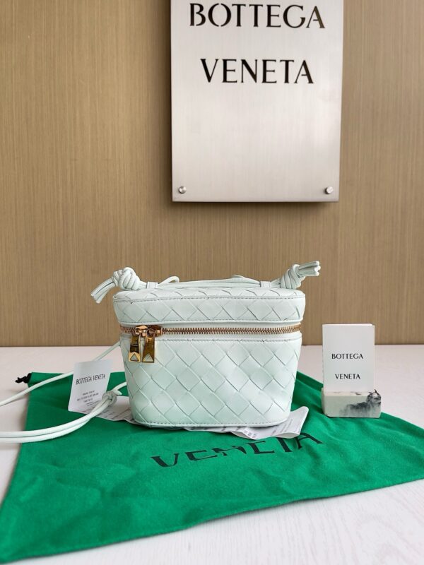 Bottega bag authentic quality 2025