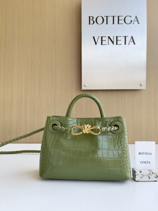 BOTTEGA VENETA ANDIAMO -Bottega bag authentic quality 2025