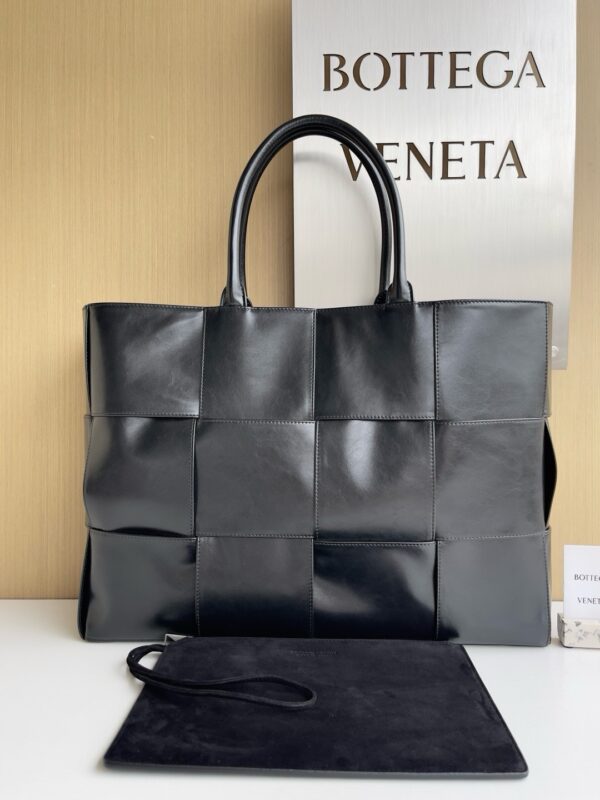 Bottega bag authentic quality 2025