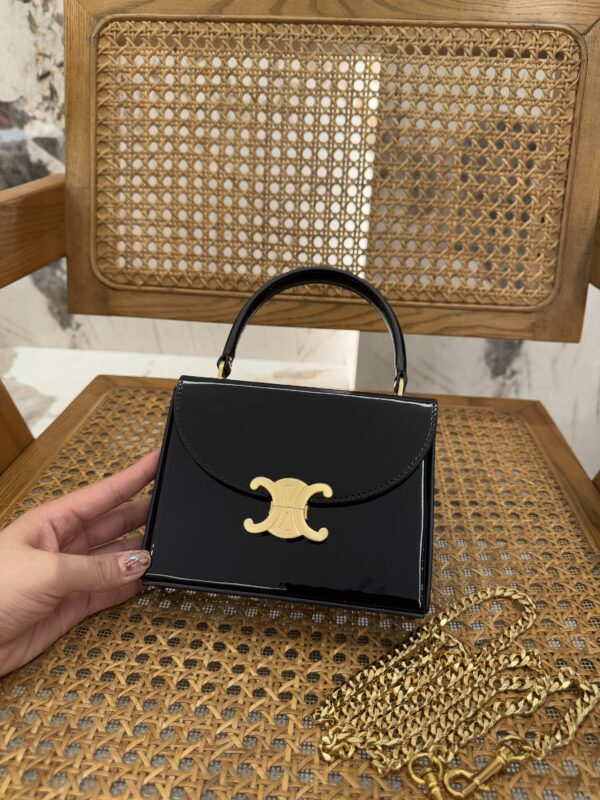 celine besace triumph  authentic quality bag 2025