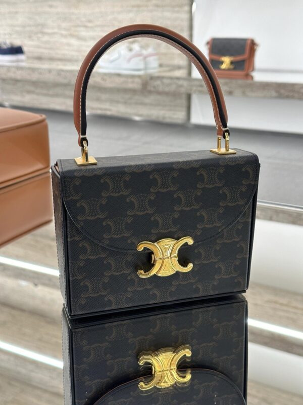 celine besace triumph  authentic quality bag 2025