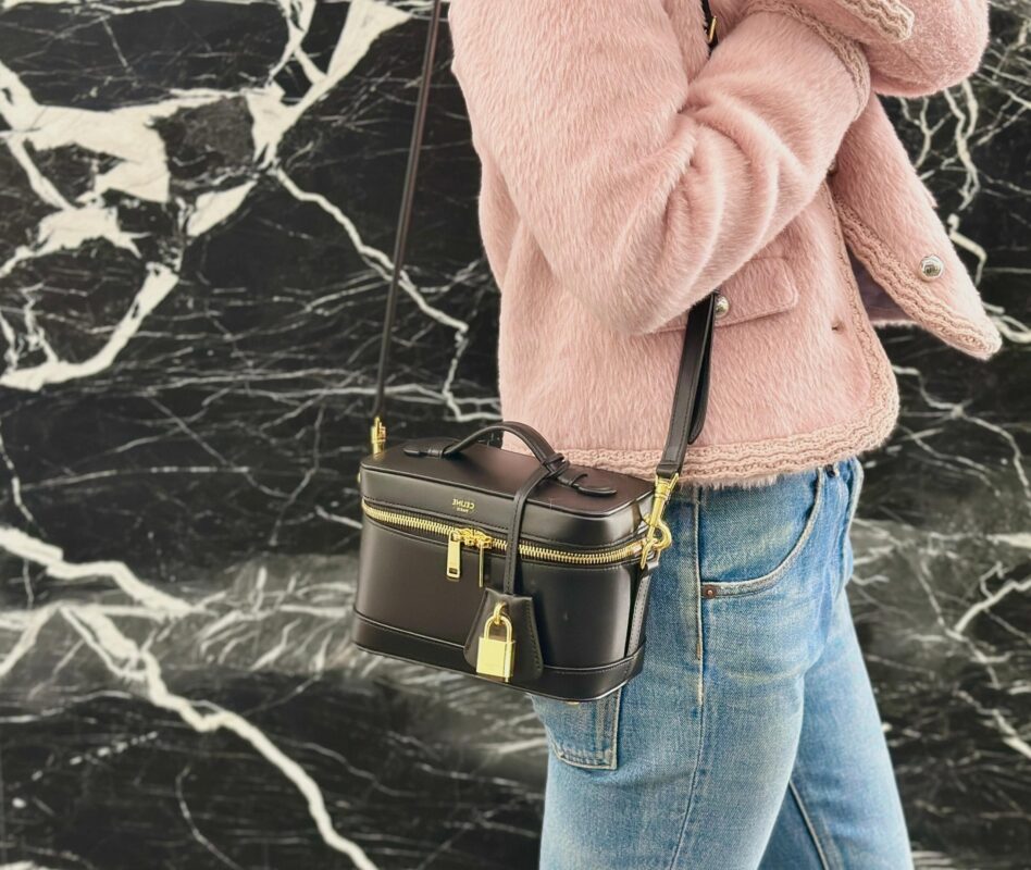 celine besace triumph  authentic quality bag 2025