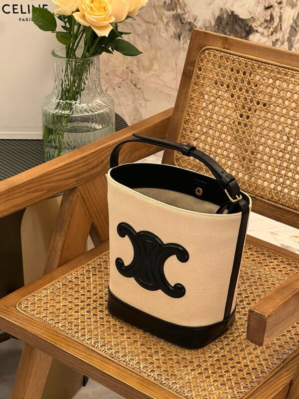 celine besace triumph  authentic quality bag 2025