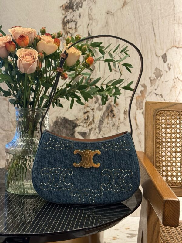 celine besace triumph  authentic quality bag 2025