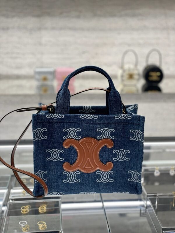 celine besace triumph  authentic quality bag 2025