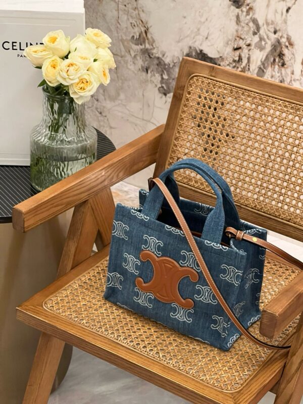 celine besace triumph  authentic quality bag 2025