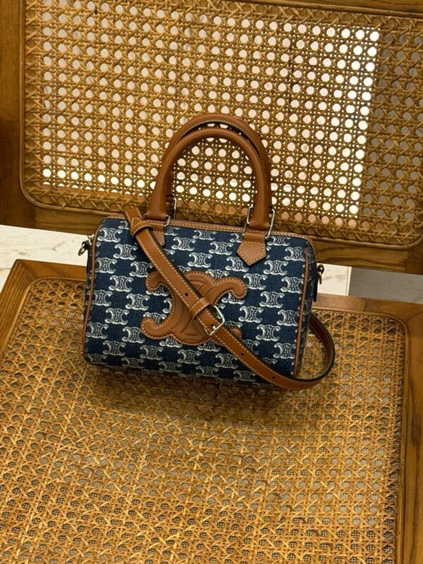 celine besace triumph  authentic quality bag 2025