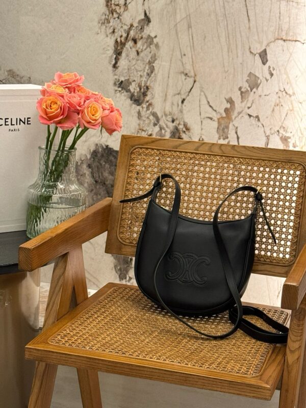 celine besace triumph  authentic quality bag 2025