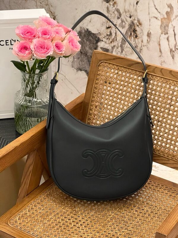 celine besace triumph  authentic quality bag 2025