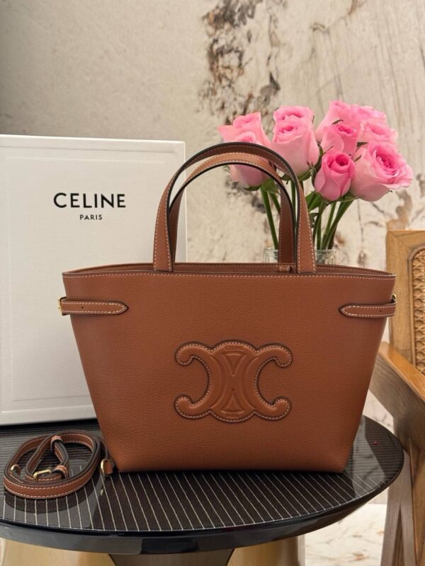celine besace triumph  authentic quality bag 2025