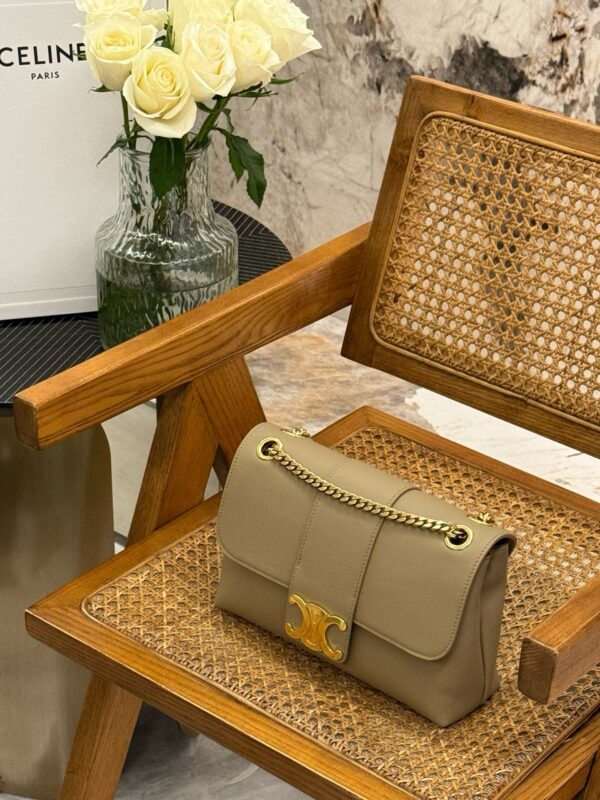 Celine besace triumph  authentic quality bag 2025