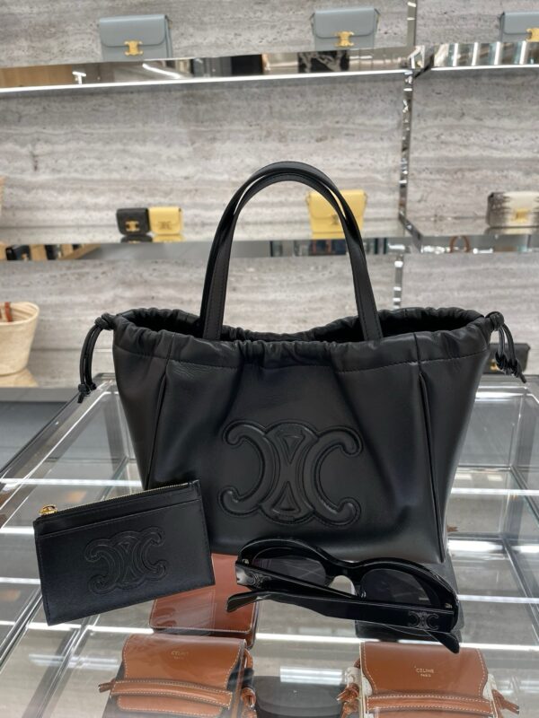 celine besace triumph  authentic quality bag 2025