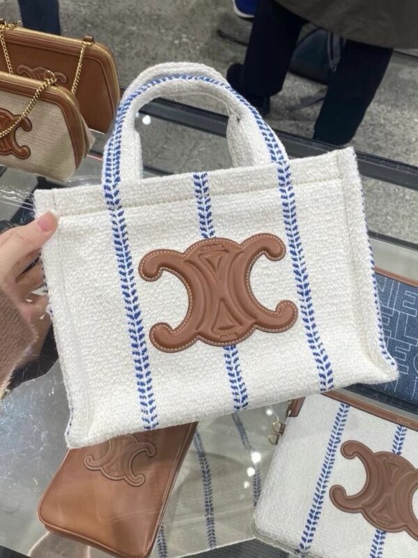 celine besace triumph  authentic quality bag 2025