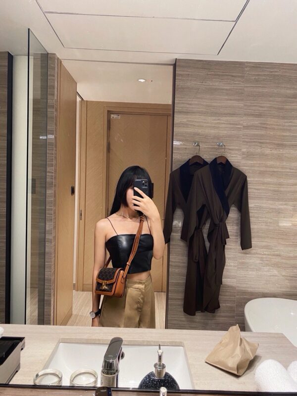 celine besace triumph  authentic quality bag 2025