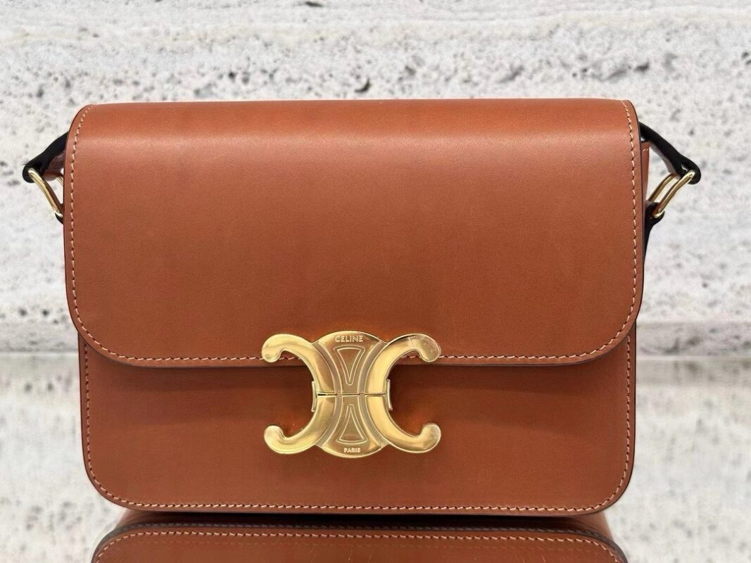 celine besace triumph  authentic quality bag 2025