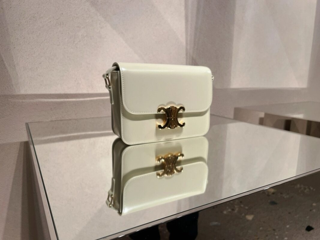 celine besace triumph  authentic quality bag 2025