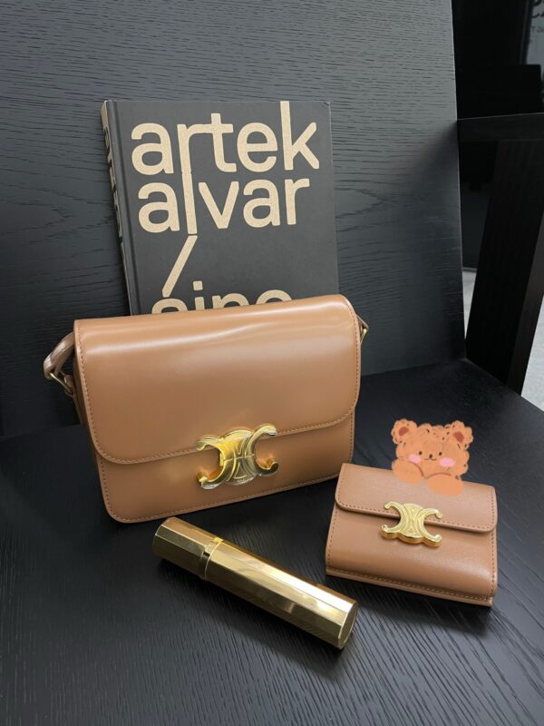 celine besace triumph  authentic quality bag 2025