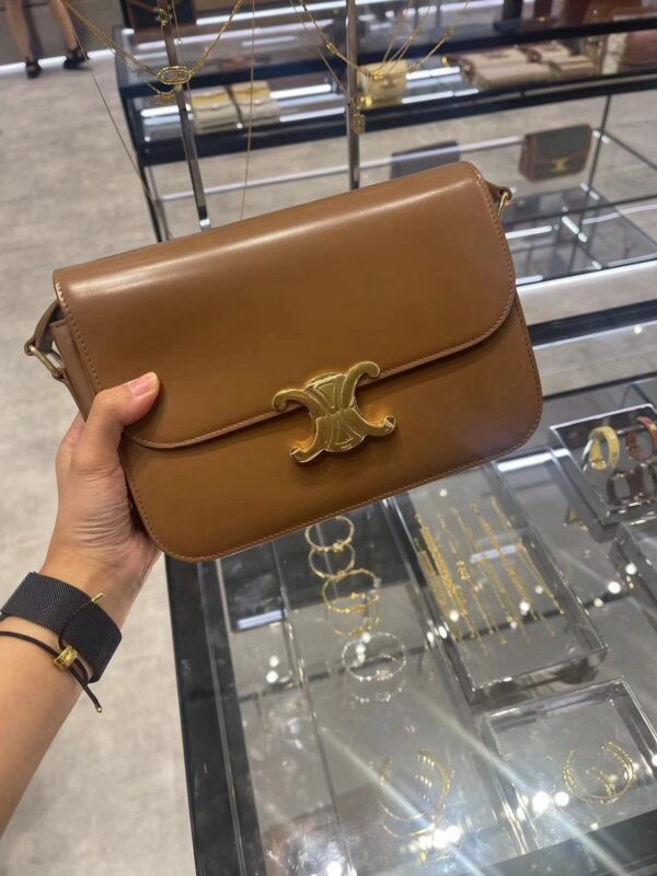 celine besace triumph  authentic quality bag 2025