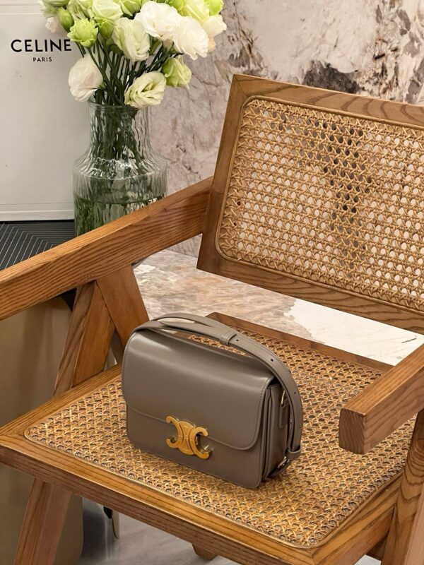 celine besace triumph  authentic quality bag 2025