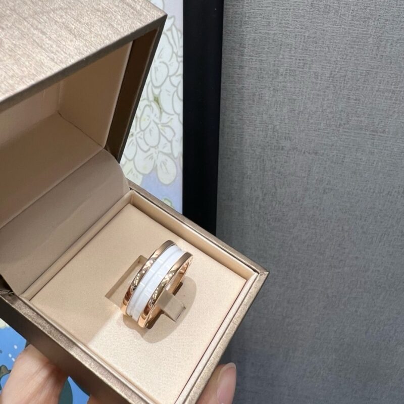 Bvlgari ring