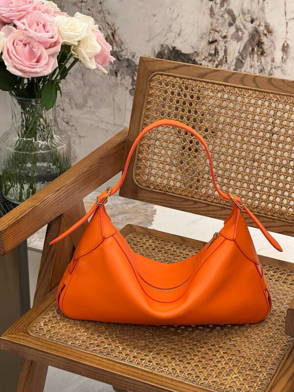 celine besace triumph  authentic quality bag 2025