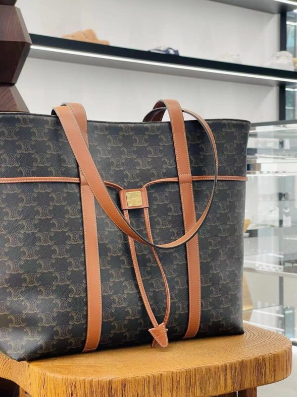 celine besace triumph  authentic quality bag 2025