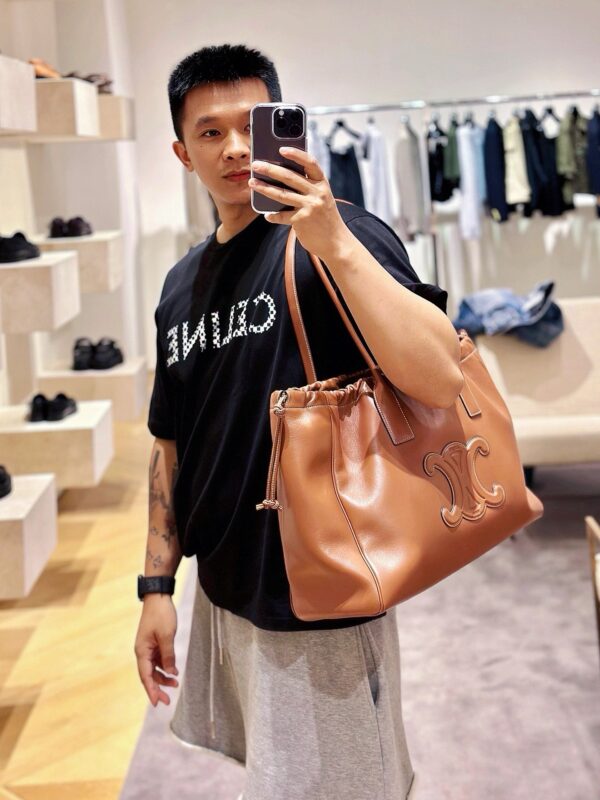 celine besace triumph  authentic quality bag 2025