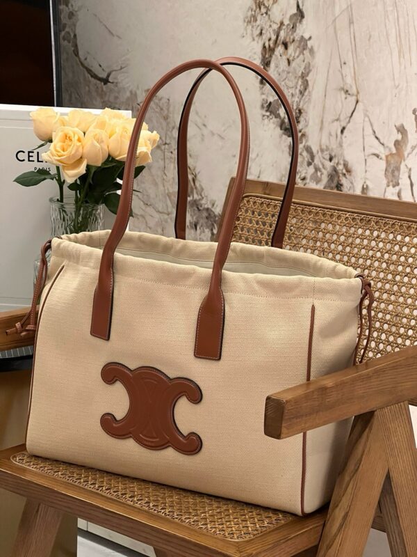 celine besace triumph  authentic quality bag 2025