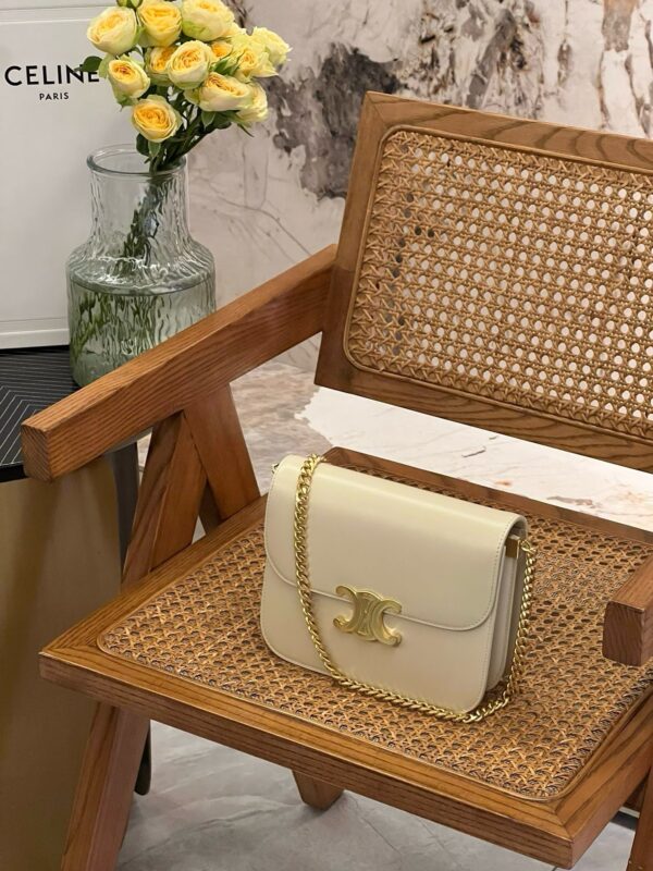 celine besace triumph  authentic quality bag 2025