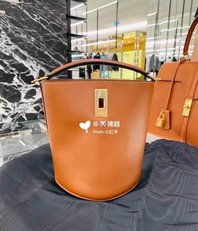 celine besace triumph  authentic quality bag 2025