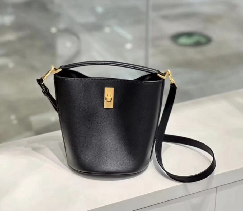 celine besace triumph  authentic quality bag 2025