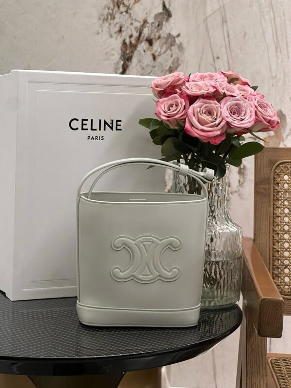 celine besace triumph  authentic quality bag 2025
