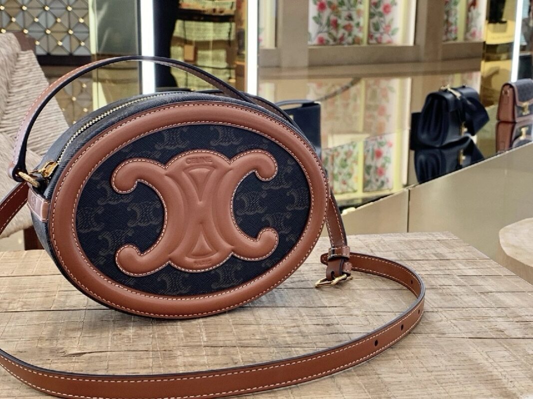 celine besace triumph  authentic quality bag 2025