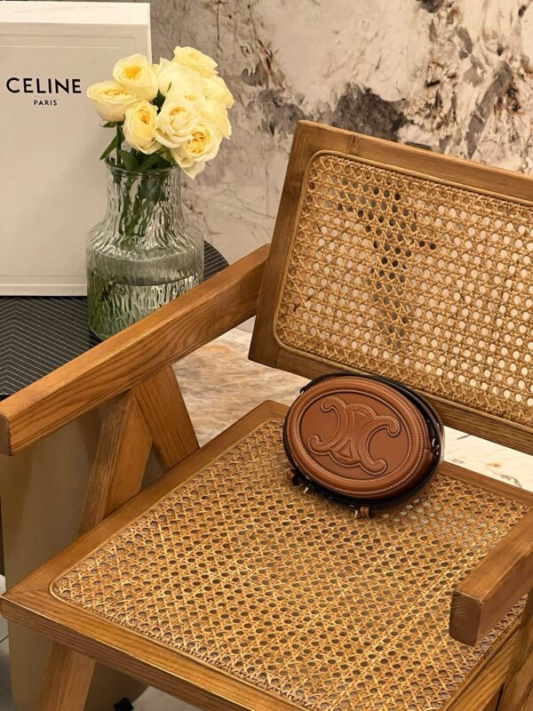 celine besace triumph  authentic quality bag 2025