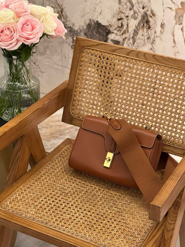 celine besace triumph  authentic quality bag 2025