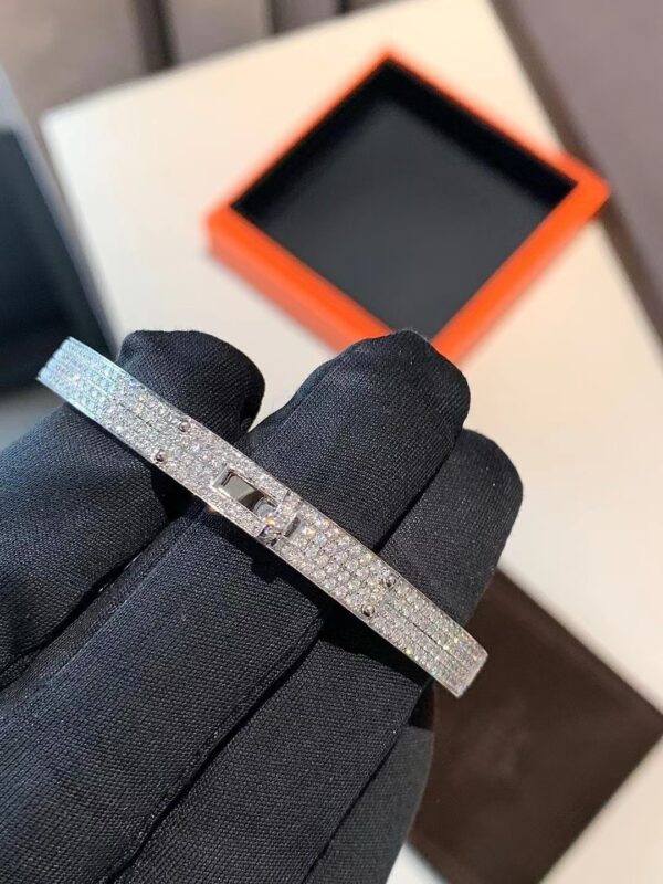 Hermes Kelly bracelet