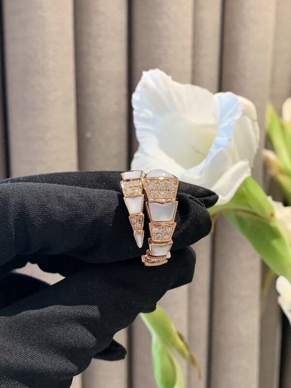 Bvlgari Serpenti ring