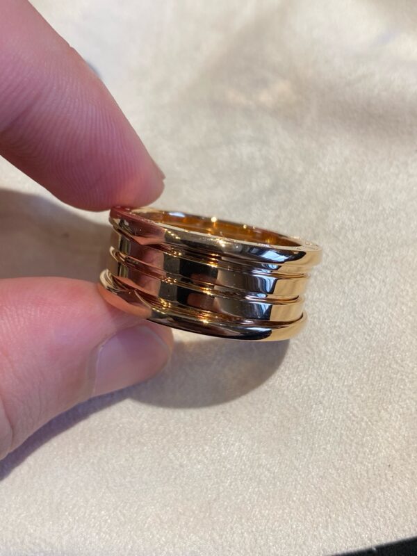 Bvlgari ring