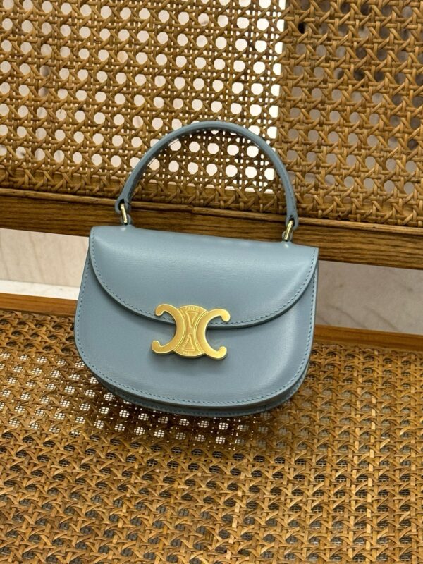 Celine Triomphe mini 2025