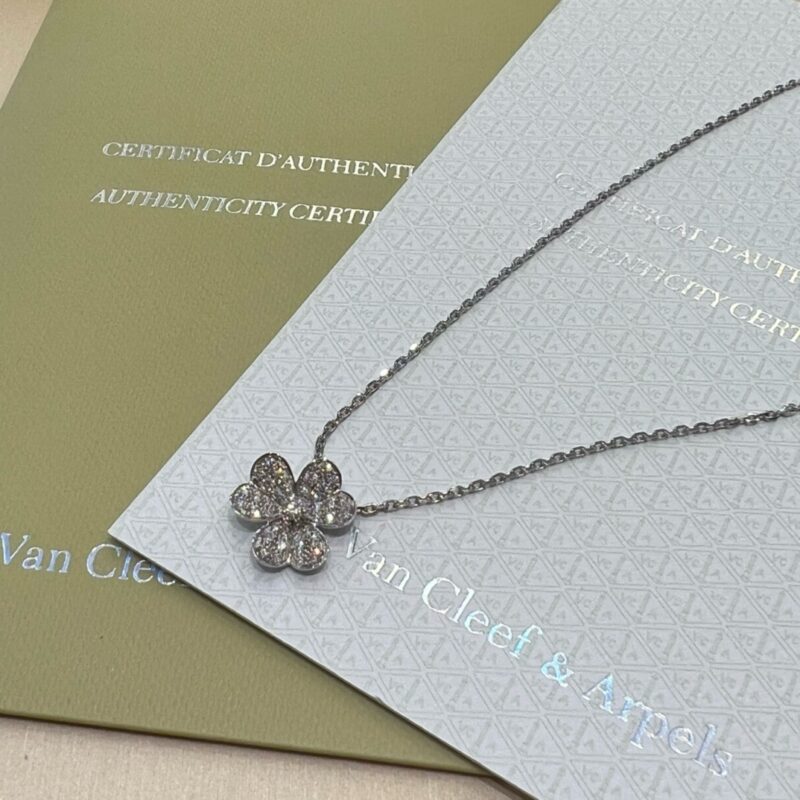 Van Cleef Arpels necklace