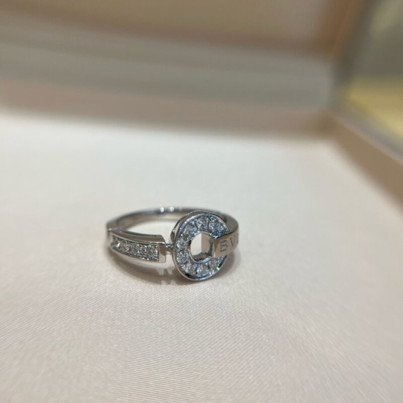 Bvlgari ring