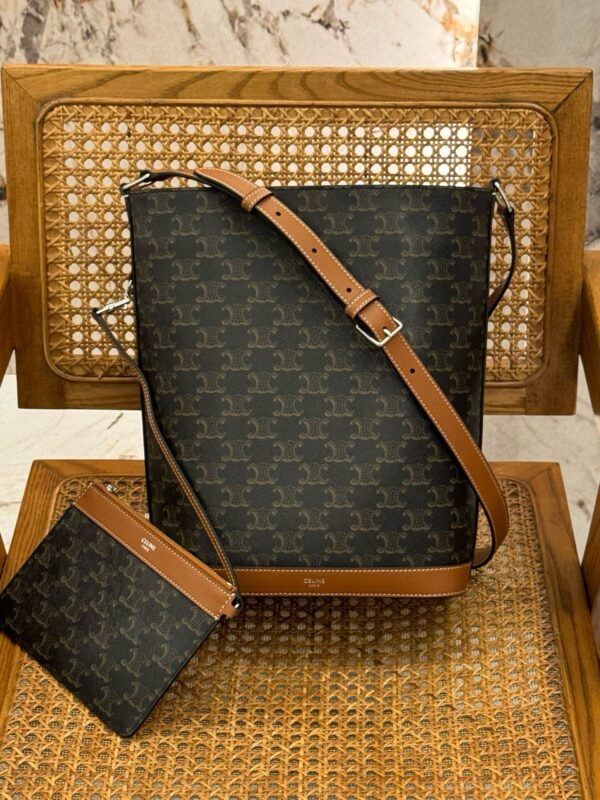 Celine Triomphe Folco