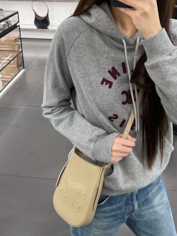 celine besace triumph  authentic quality bag 2025