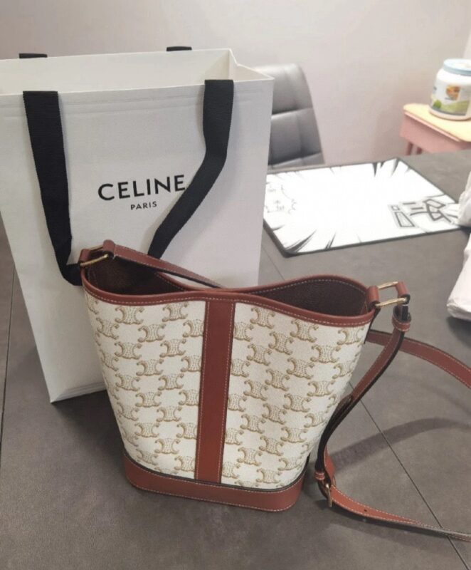 celine besace triumph  authentic quality bag 2025