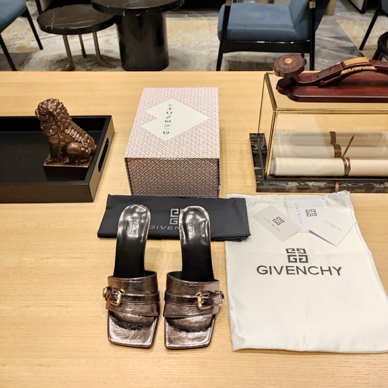 Givenchy authentic quality shoes 2025